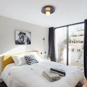 Guest house Lumineuse A, Saint-Gilles