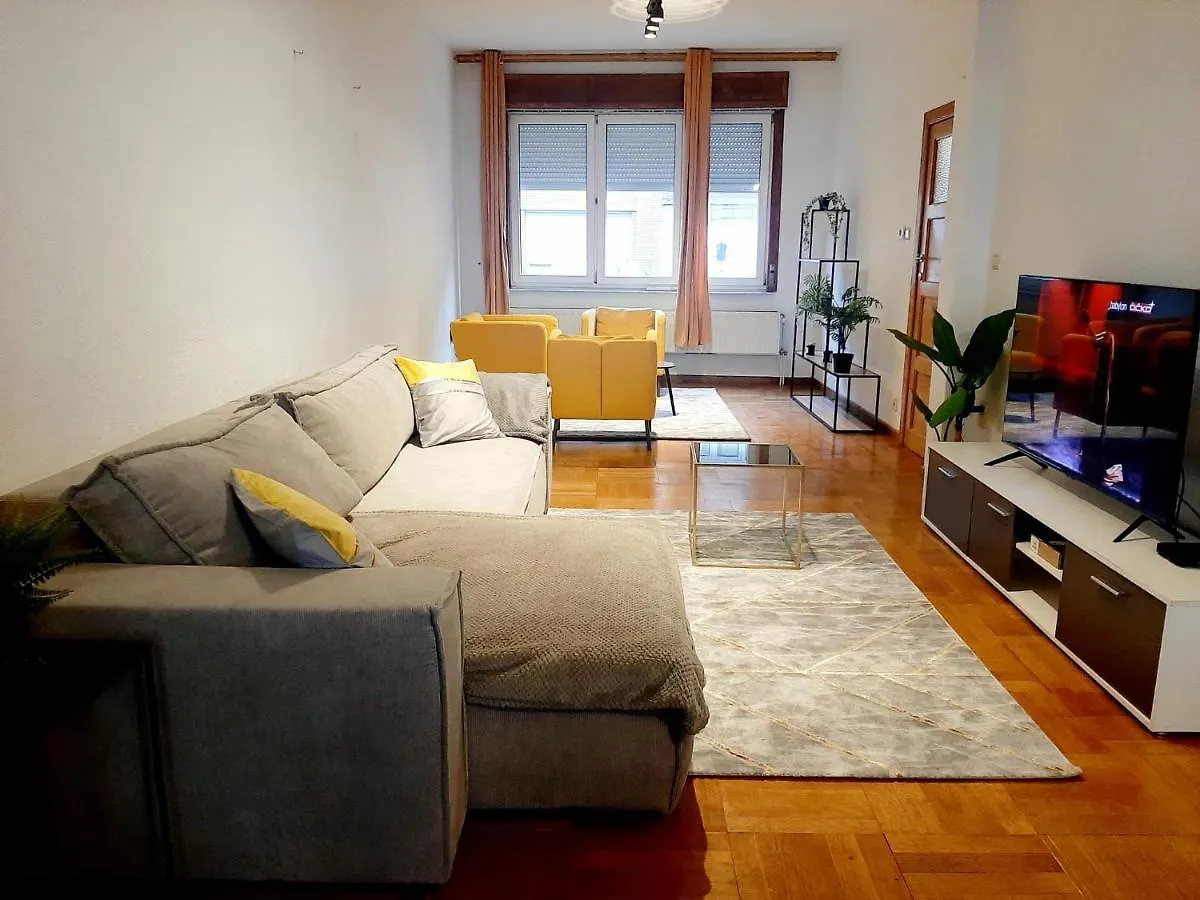 Evere Home - Private Room بروكسل