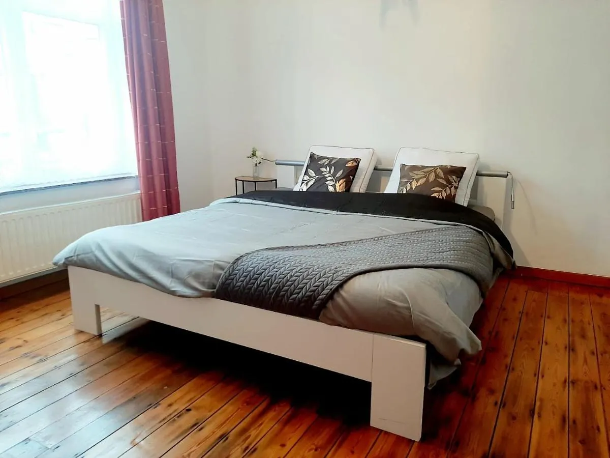 Gæstehus Evere Home - Private Room Bruxelles